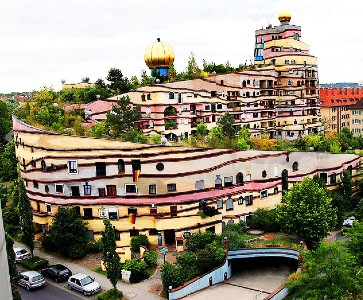 Un petit clin d’œil avant les vacances : cap sur l’insolite ! 5 article constructions originales waldspirale darmstadt allemagne
