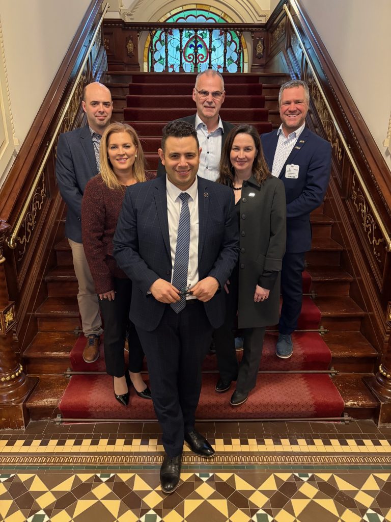Journée sur la colline : mission accomplie à l’Assemblée nationale 4 ACQ Presidentielle 07