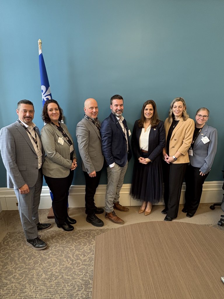Journée sur la colline : mission accomplie à l’Assemblée nationale 8 IMG 0414