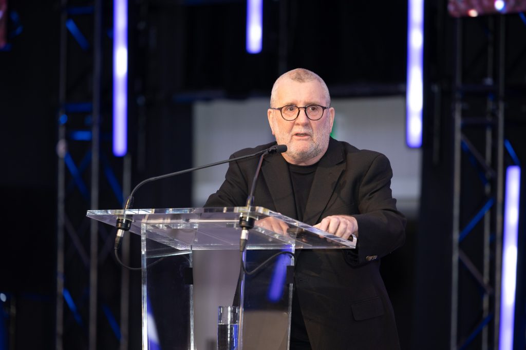 Régis Labeaume, ancien maire de Québec au micro